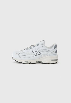 GC1000 UNISEX - Sneakers - white