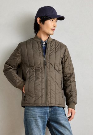 QUILTED JACKET - Lengva striukė - brown