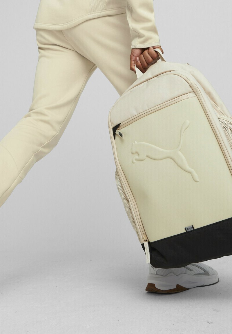 Puma BUZZ Rucksack granola/beige Zalando.ie