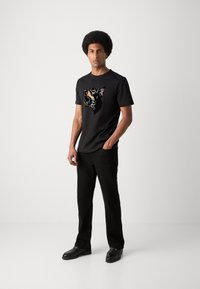 Antony Morato REGULAR FIT FLOCK PRINT - Majica kratkih rukava s printom - black