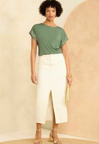 Love & Roses SEQUIN CUFF REGULAR FIT - T-Shirt print - green