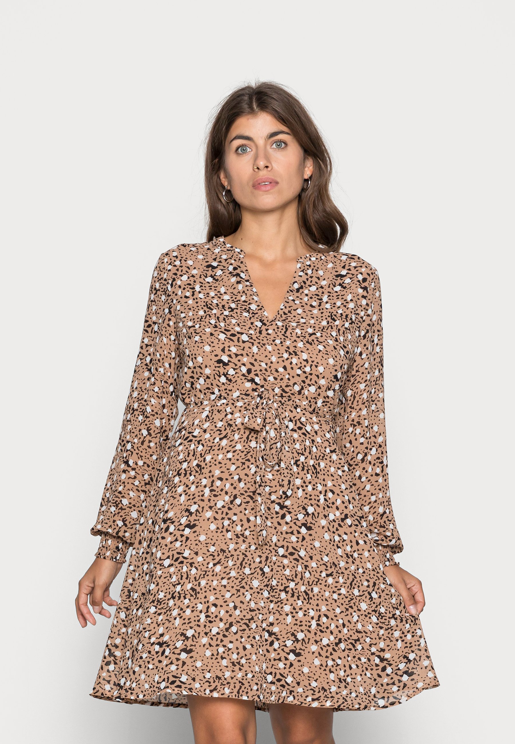 VILA PETITE VIADELINE DRESS - Day dress 