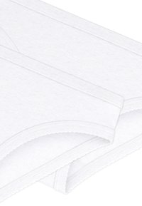 Biancheria intima di cotone bianco, caratterizzata da una texture liscia, aperture delle gambe scallopate e un design semplice e classico.