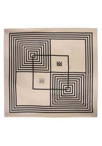 Beesilt nurgaga sall, millel on julged mustad geomeetrilised spiraalmustrid. Kaks väikest logo vastaskülgedel. Sile tekstuur, elegantne viimistlus.