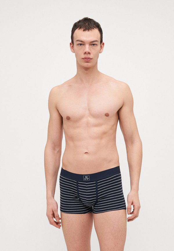 ESSENTIALS 3 PACK - Trunks3