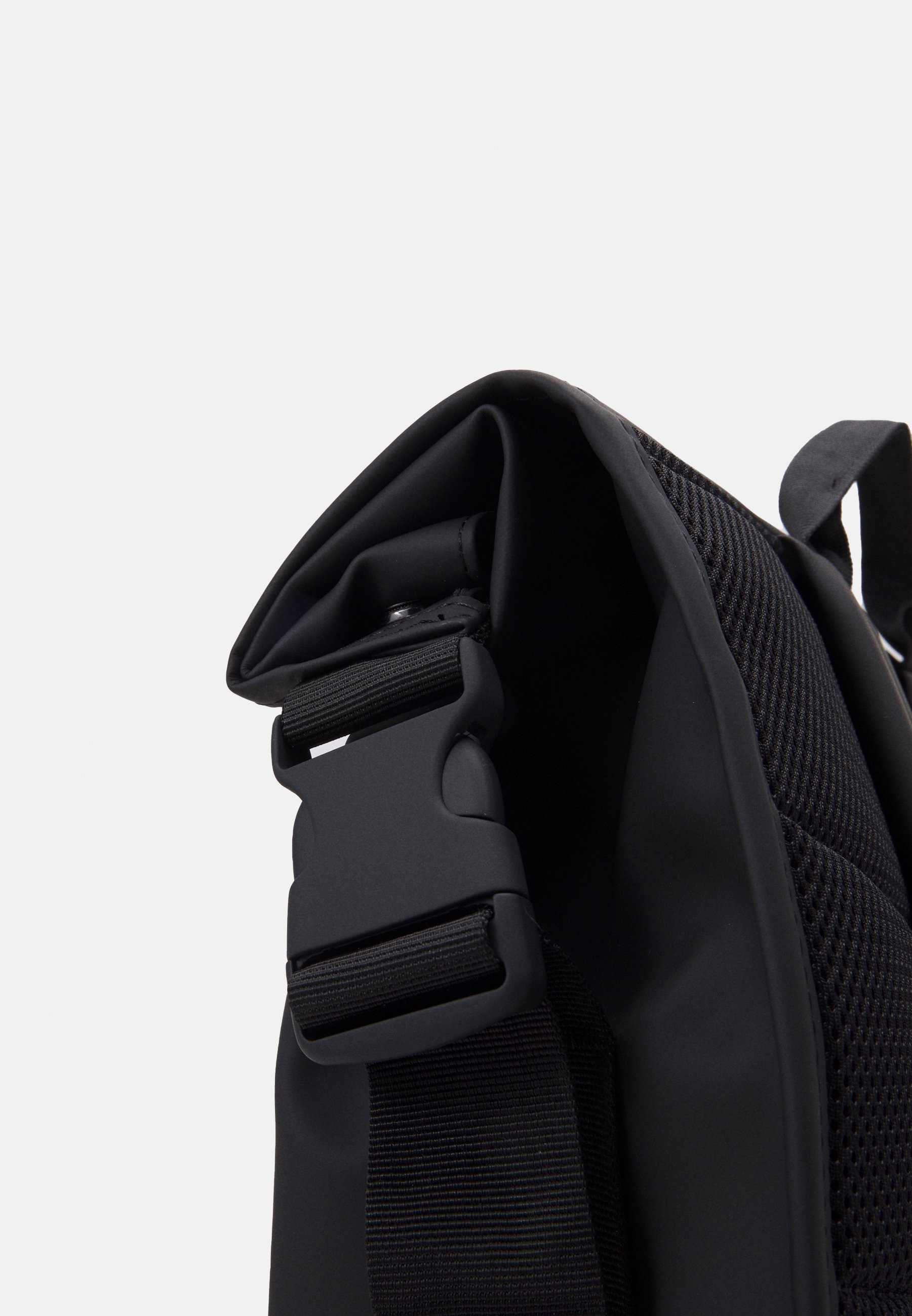 Rains BUCKLE ROLLTOP UNISEX - Rucksack 
