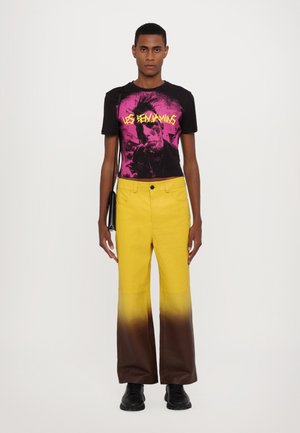 PANT UNISEX - Leather trousers - sunny