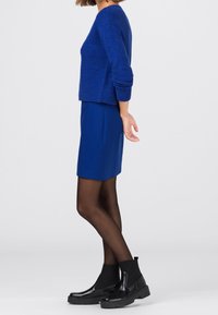 HALLHUBER Stickad tröja - dark blue