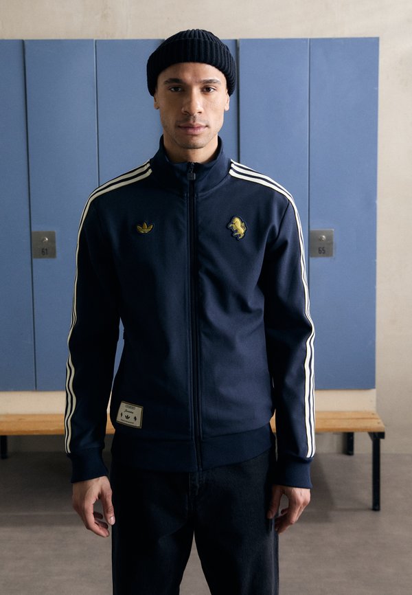 JUVENTUS ICON JACKET - Club wear - legend ink