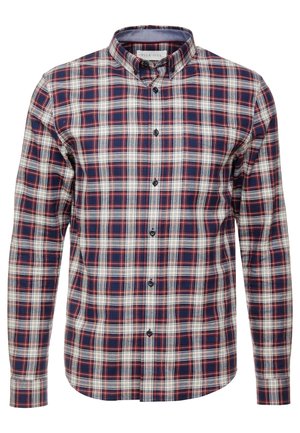 Męska koszula z długim rękawem zapinana na guziki, z czerwono-marynarsko-białym wzorem w kratę i kołnierzykiem zapinanym na guziki.