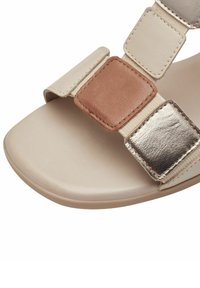 Tamaris Sandaler - nut comb