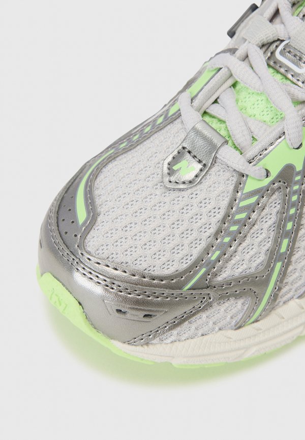 GC1906 UNISEX - Trainers3