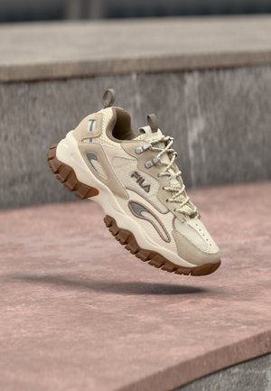 RAY TRACER TR2 - Αθλητικά παπούτσια - antique white/turtledove