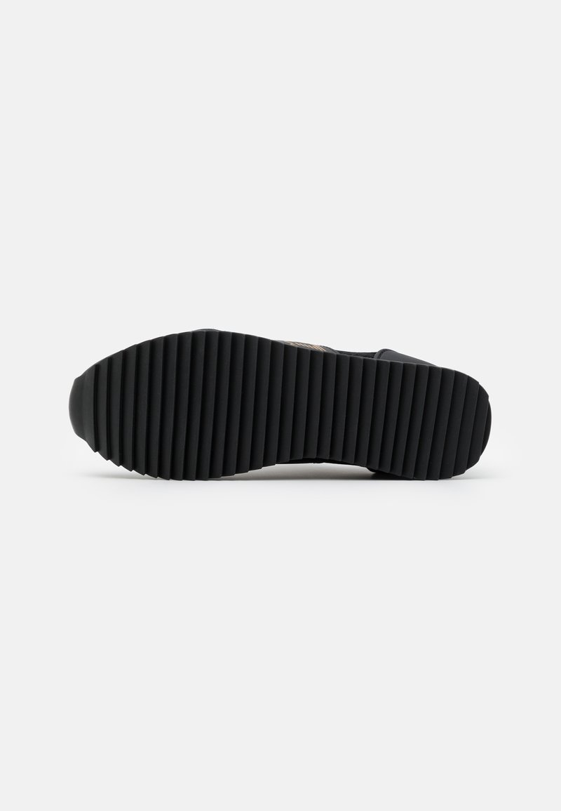 Herren Sneaker low | EA7 Emporio Armani Sneaker low black/schwarz - AV54607 Herren Sneaker low | EA7 Emporio Armani Sneaker low black/schwarz - AV54607