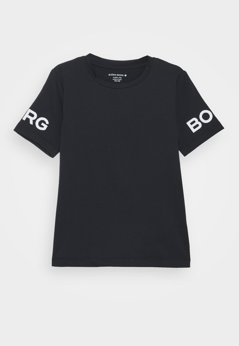 Černé tričko s krátkým rukávem, bavlněný materiál. Na rukávech má bílé nápisy "BO" a "RG". Kulatý výstřih. Hladká textura.