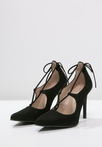 Brenda Zaro Lodičky na vysokém podpatku - black