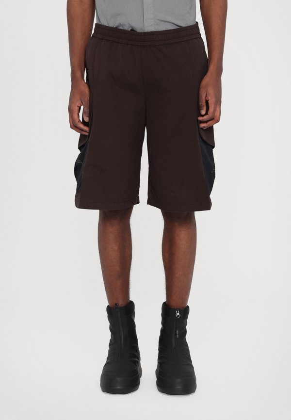 BRUNSWICK SHORT - Cargo trousers