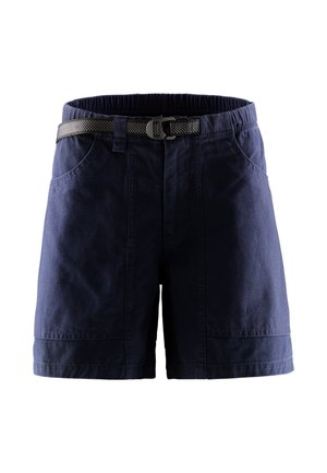 Marineblaue Shorts aus strukturiertem Stoff, mit einem elastischen Bund und einem schwarzen Gürtel, seitlichen Taschen und genähten Akzenten.