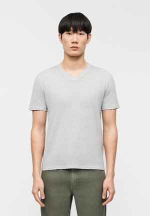 V NECK - Paprasti marškinėliai - pearl soft