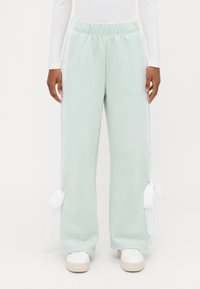 Even&Odd Petite - Trainingsbroek - light green Miniatuurafbeelding 1