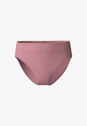 Roze katoenen slipjes met een gladde textuur, brede tailleband en gebogen beenopeningen. Eenvoudig ontwerp zonder zichtbare patronen of hardware.