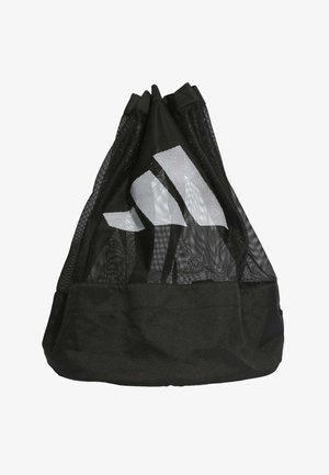 Černý síťovaný vak se stahovací šňůrkou a pevným černým dnem. Na síťované části se nachází výrazné bílé logo. Lehký a pružný design.