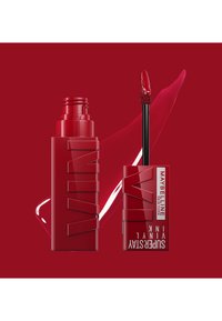 Rossetto liquido rosso in un elegante tubo rettangolare, con applicatore a bacchetta nera e finitura liscia e lucida in una tonalità vivace.