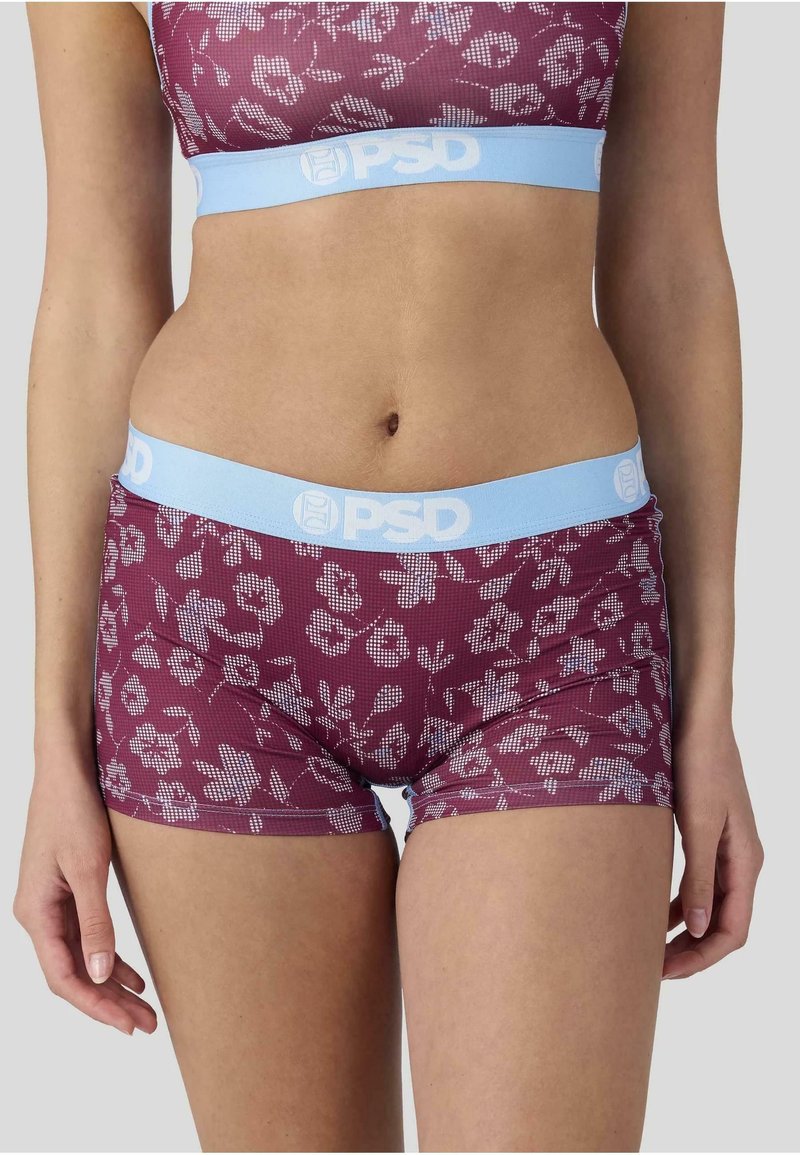 Bordeauxrote Boxer-Shorts mit floralem Muster und hellblauem elastischem Bund, der das "PSD"-Logo zeigt. Das Material wirkt glatt mit einem enganliegenden Design.