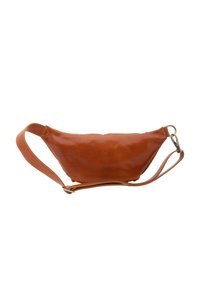 Marsupio in pelle beige con forma curvata, cintura regolabile e accessori in argento. Texture liscia, design minimalista, senza motivi.