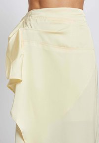Be Sunset ANNE - Dolgo krilo - off white