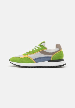 Marco Tozzi BY GUIDO MARIA KRETSCHMER - Sneaker low - green