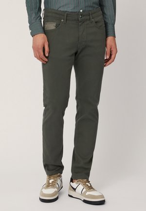 Slim fit jeans - green