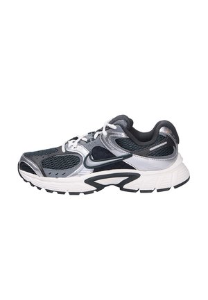 V5 RNR - Trainers - grau
