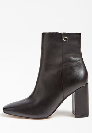 High Heel Stiefelette - black
