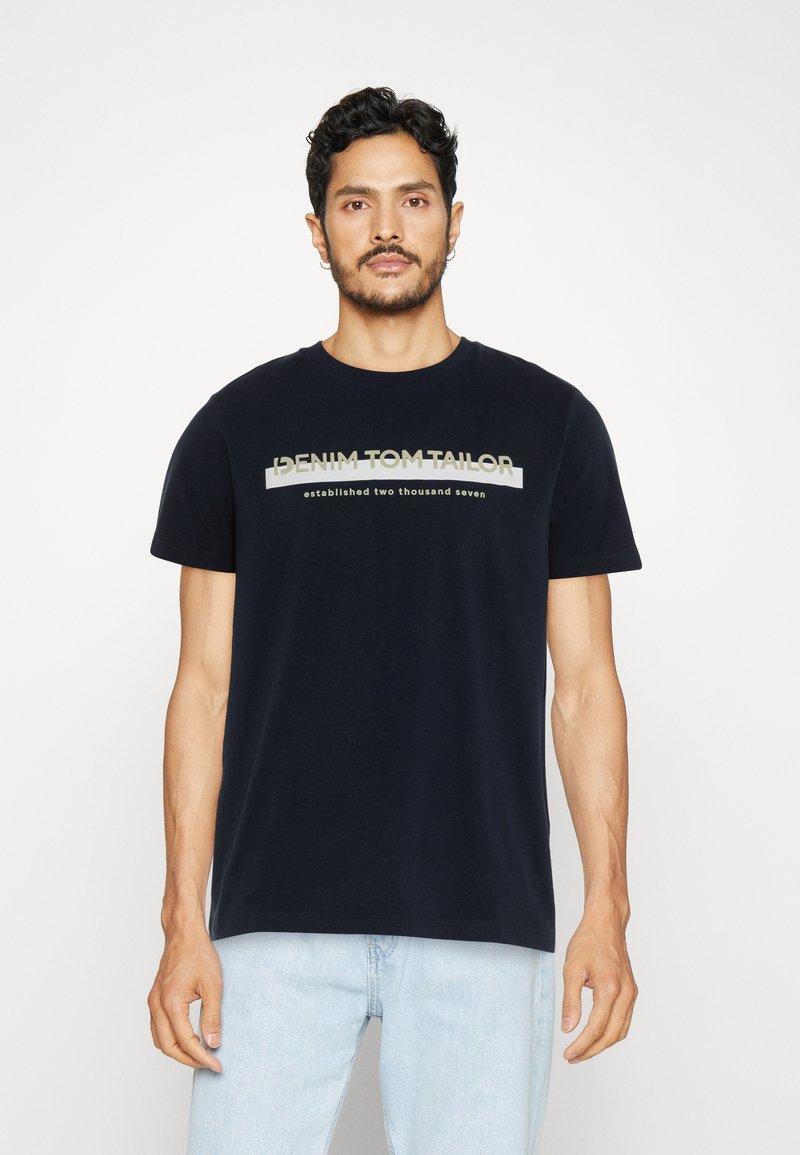 TOM TAILOR Denim T-Shirt Uomo Slim Fit – 1036964 – Cotone Morbido Con Piccolo Logo