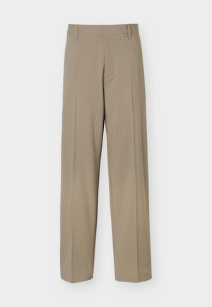 Marc O'Polo, MOP X DFB TRAVEL COLLECTION MODEL MOSSBO - Trousers - cinder