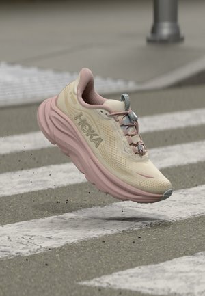 HOKA, CLIFTON 11 GTX GLM - Road running shoes - alabaster / pink opal