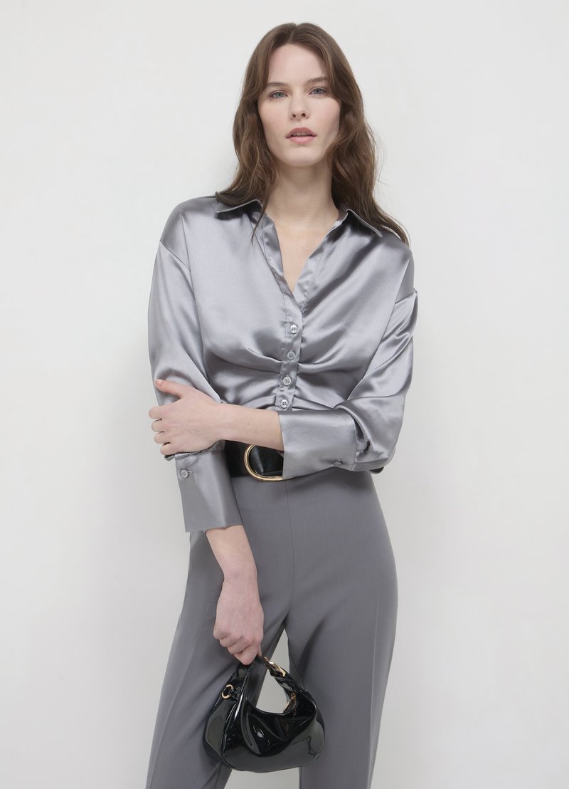 Calliope CROP SIMIL CON ARRICCIO - Camicia - grigio