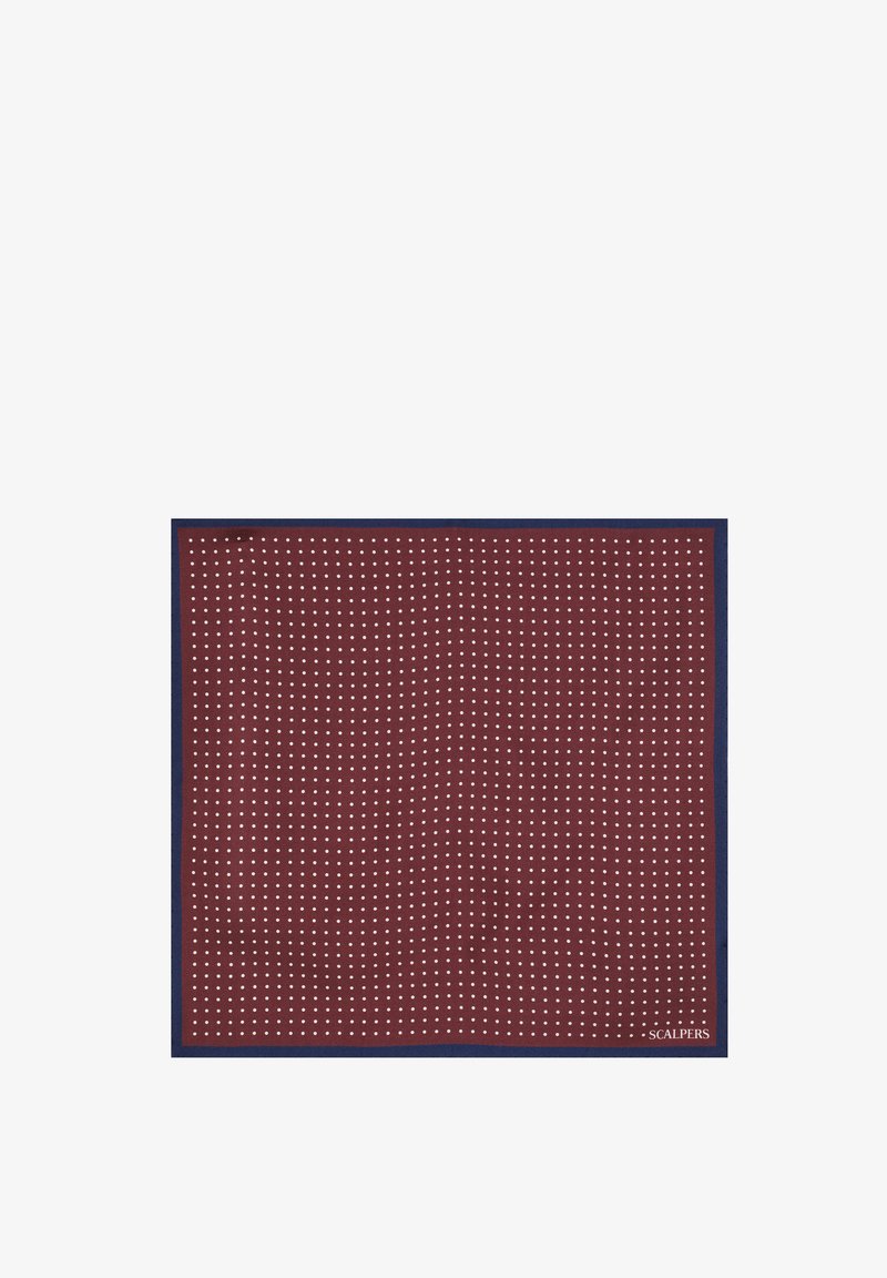 Bordeaux zijden pochette met een wit stippenpatroon, omlijst door een donkerblauwe rand. Kenmerkt zich door een klein 'Scalpers'-logo in de hoek.