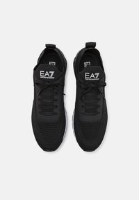 EA7 Emporio Armani LEGACY UNISEX - Zapatillas - black/white