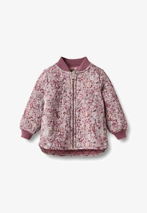 Quiltet lyserød og lilla toddlerjakke med blomster- og paisley-mønstre, ribbet krave og manchetter samt lynlås i fronten.