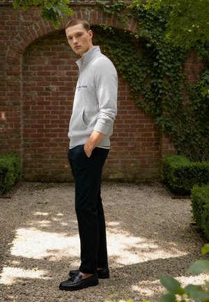 Tommy Hilfiger CORE DENTON ESSENTIAL  - Chinos - desert sky
