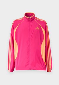 Neselectat, real magenta