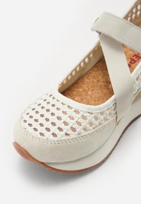 Gioseppo BELMONT - Scarpe con plateau - blanco