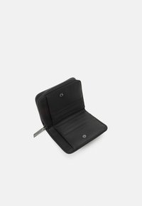 Calvin Klein RE LOCK QUILT  - Piniginė - ck black