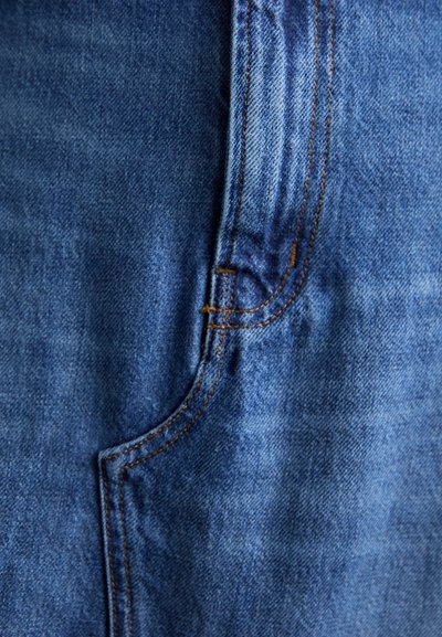 FRAME THE DOROTHY SKIRT - Denimová sukně - 
dark-blue denim