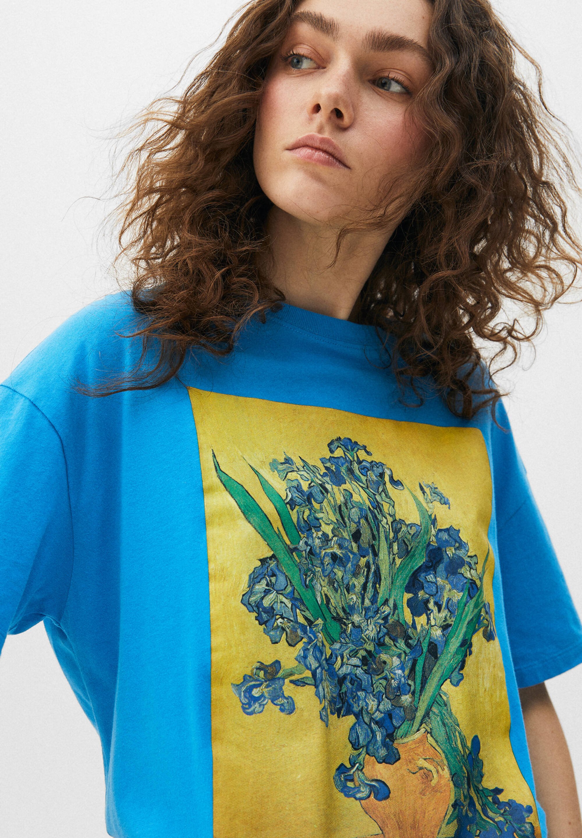 pull and bear van gogh t shirt