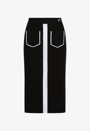 Falda midi de punto negra con una amplia franja vertical blanca y detalles de bolsillo en blanco. Presenta una cinturilla elástica para mayor comodidad.