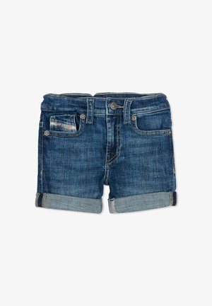 Jeansowe krótkie spodenki w ciemnym odcieniu niebieskiego o klasycznym kroju. Posiadają zapięcie na guzik, cztery kieszenie oraz podwinięte krawędzie dla dodatkowego efektu.