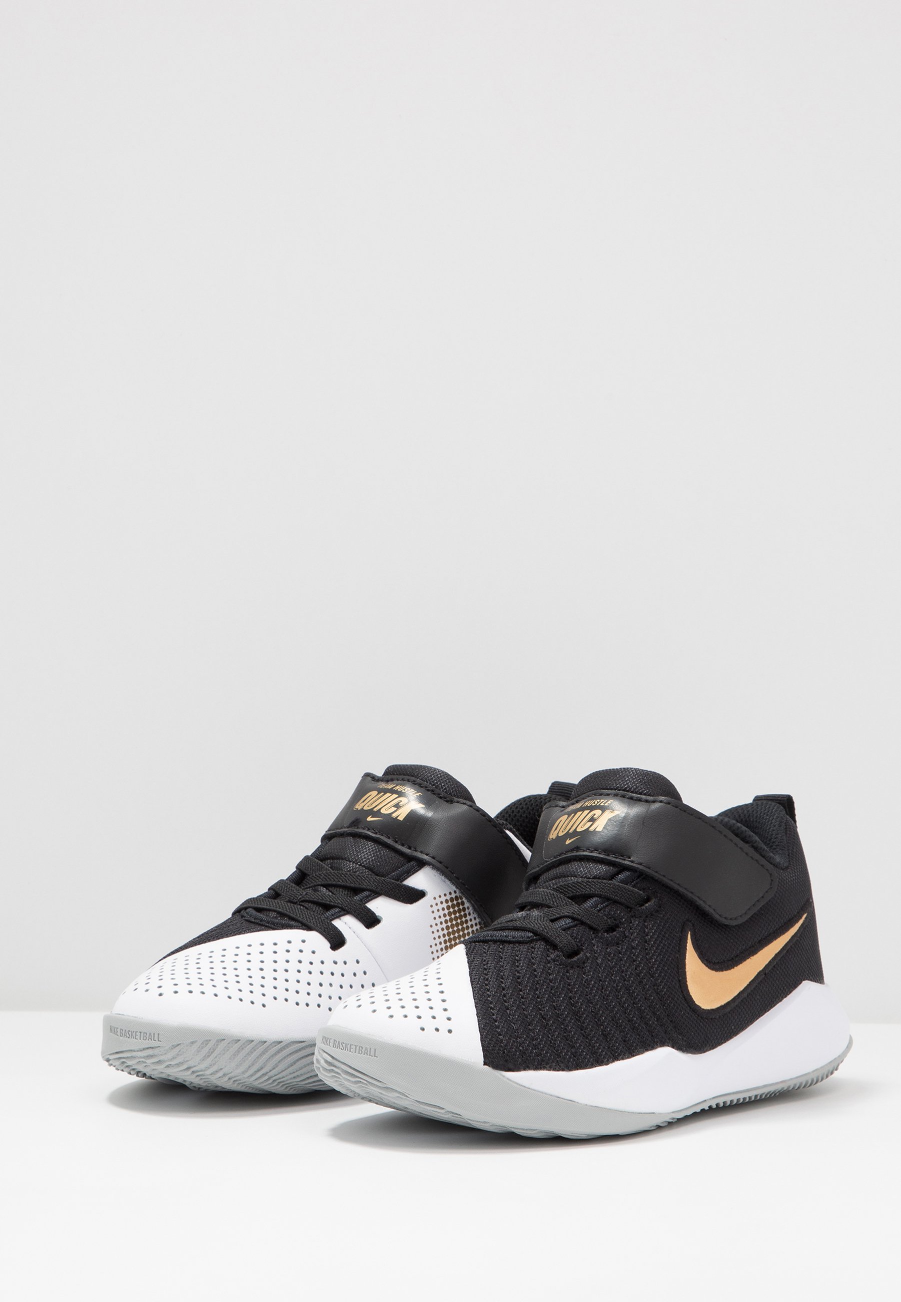 nike performance team hustle quick